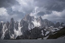 Pinnacles and Towers null