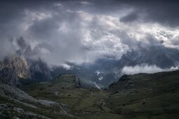 Before the Storm null