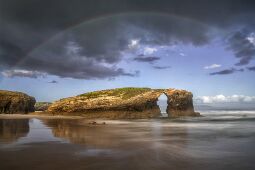 The Spirit of Cathedral's Beach null